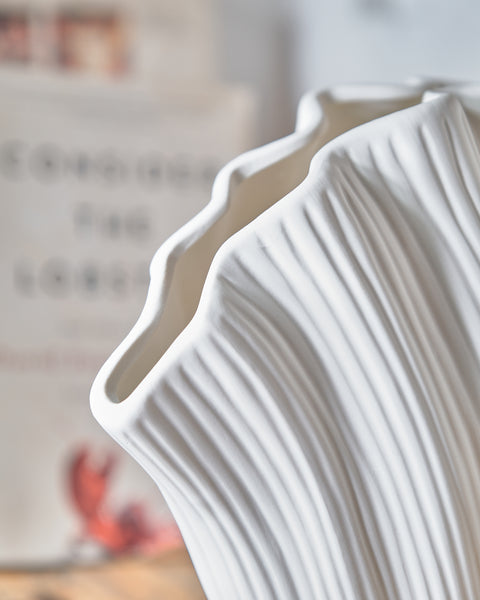 Coquille Vase