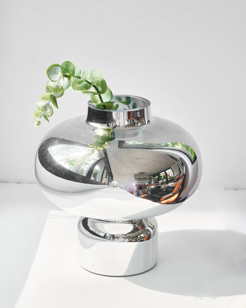 Dolly P Curvy Vase