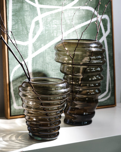 Nelson Vase