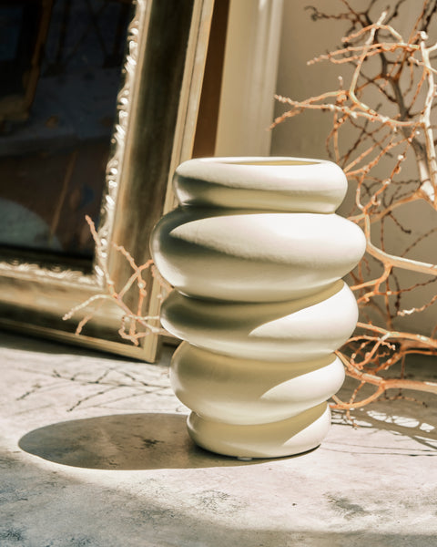 Parabola Vase - Cream