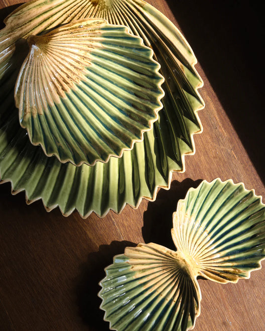 Hoja Tableware