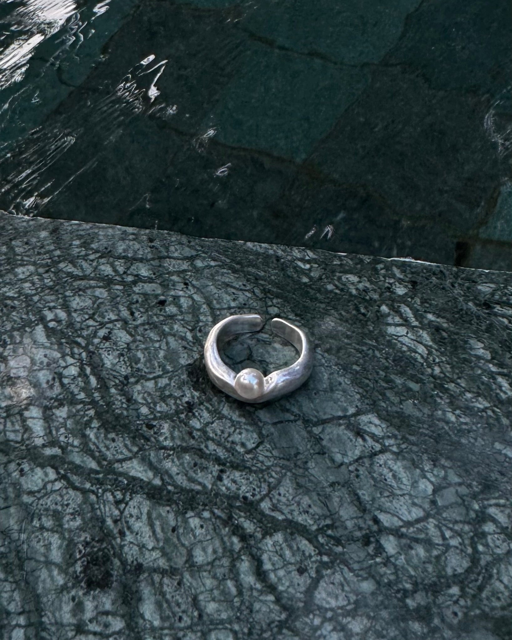 Moca Pearl Ring