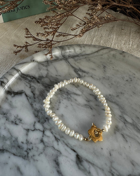 Ariel Pearl Bracelet with Flower Hook Closure