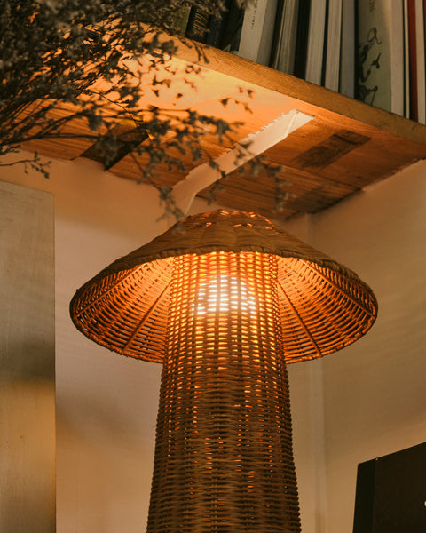 Alba Table Lamp