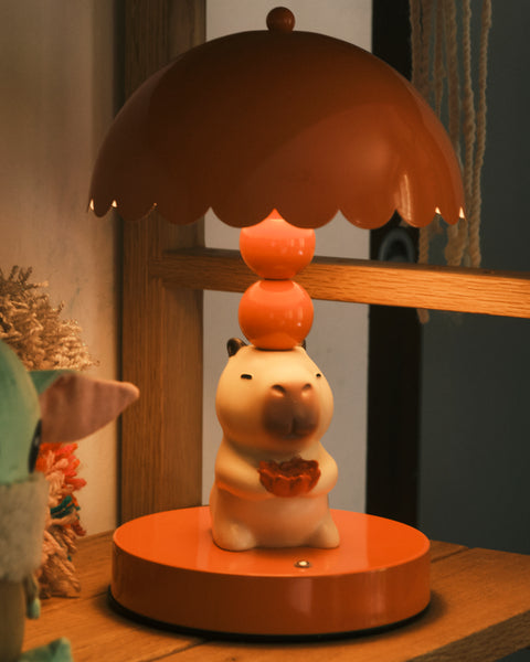 Capybara Table Lamp