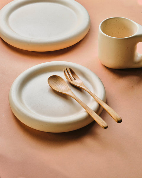 Chubby Dessert Plate Eggshell