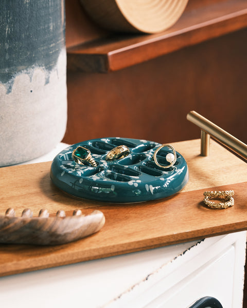 Corelli Ring Holder