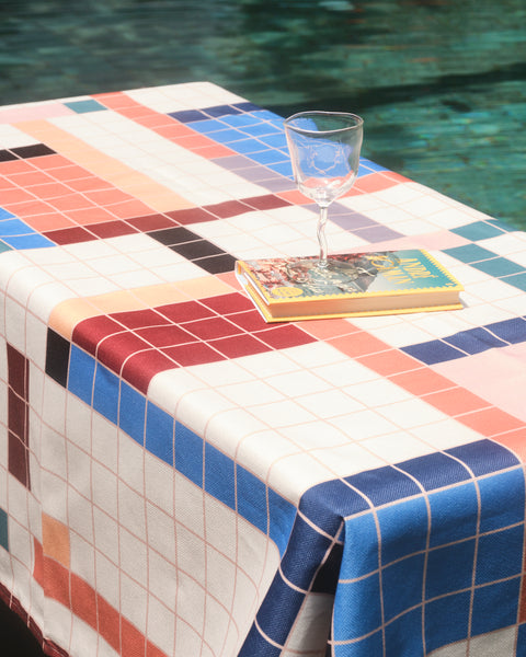 Danni Table Cloth