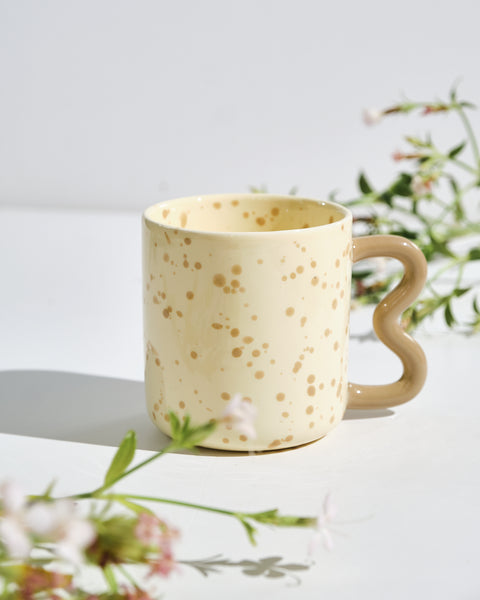 Papillon Beige Mug