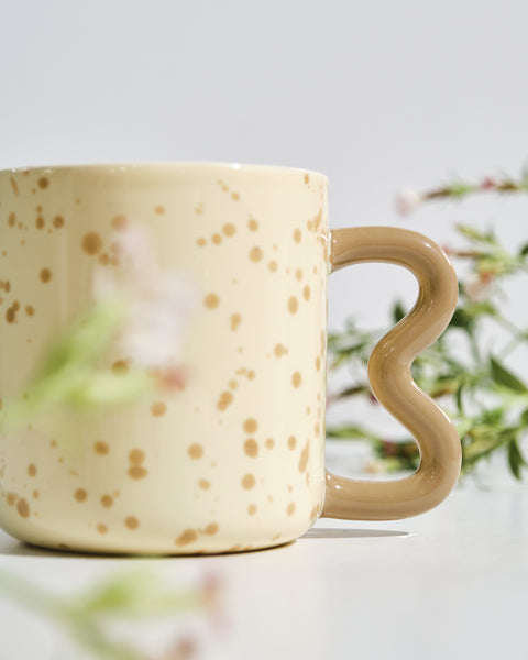 Papillon Beige Mug