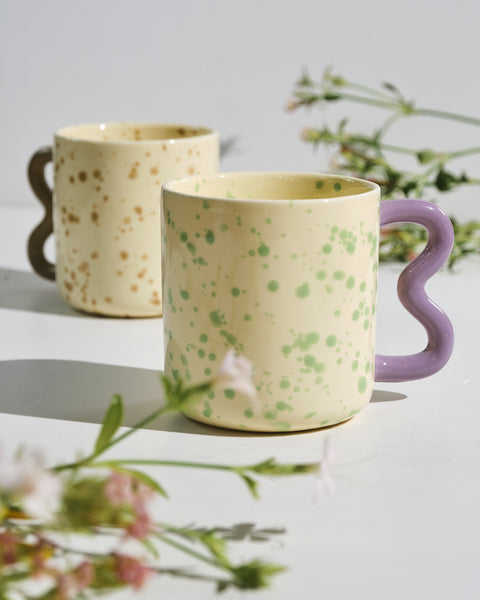 Papillon Beige Mug