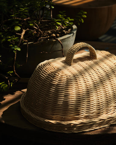 Uluwatu Rattan Tray with Food Cover