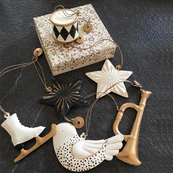 Poppy Ornaments (Cookies)