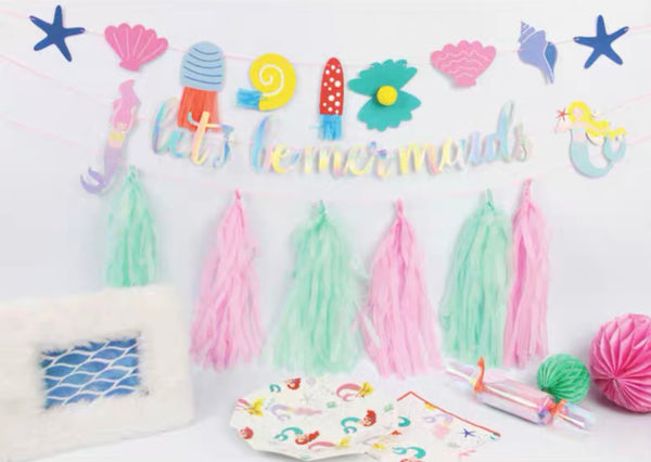 Ariel Banner - Fringe