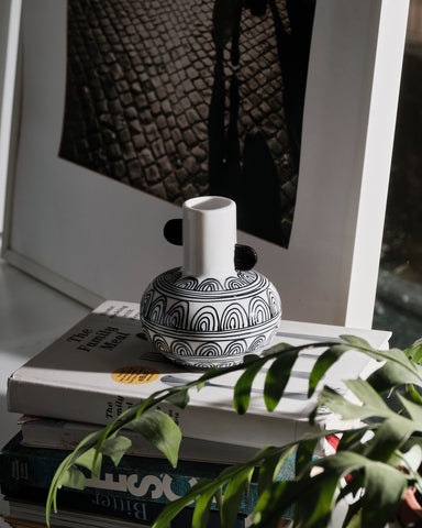 Amal Vase