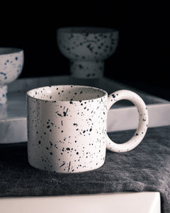 Andre Mug