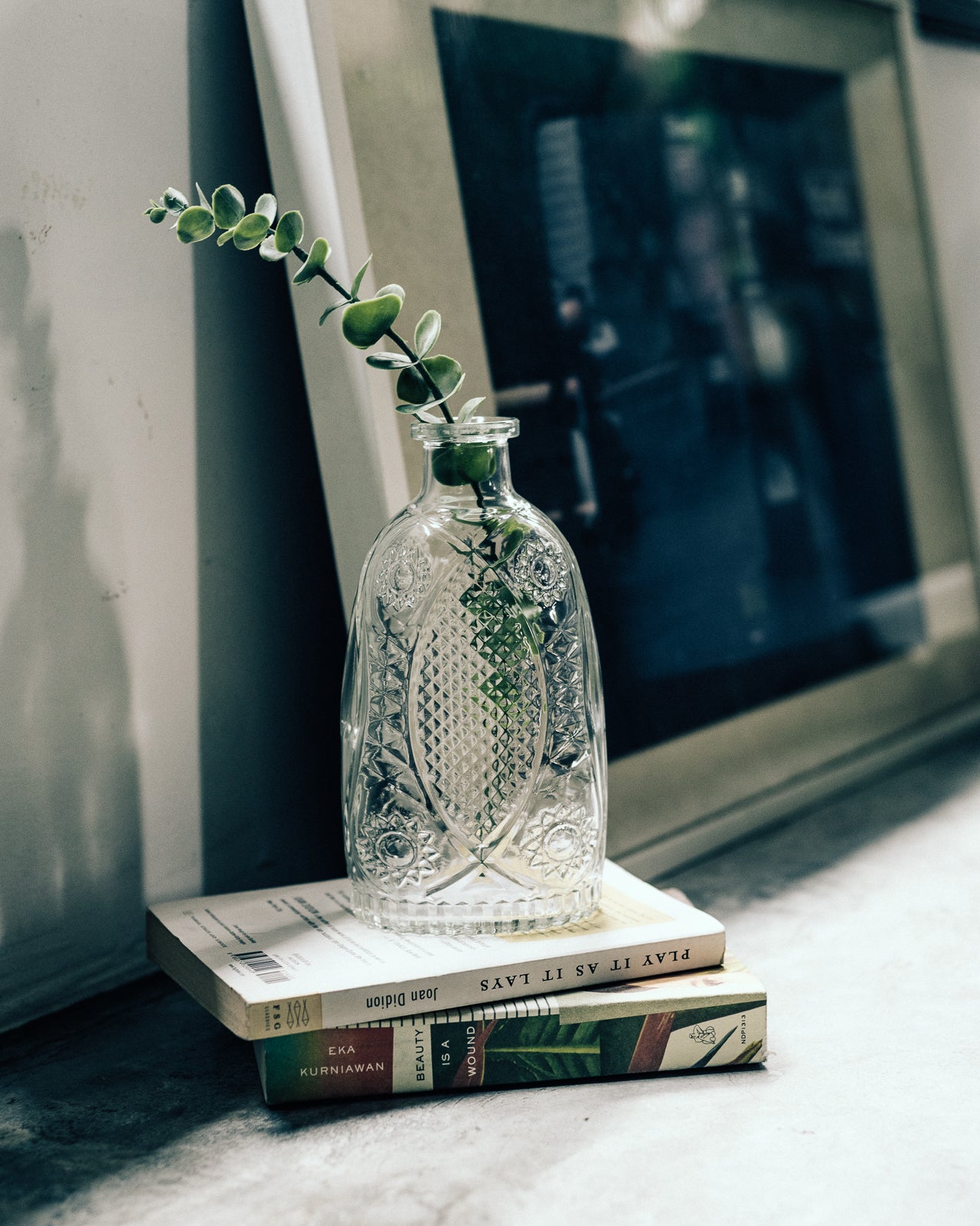 Antoinette Glass Vase