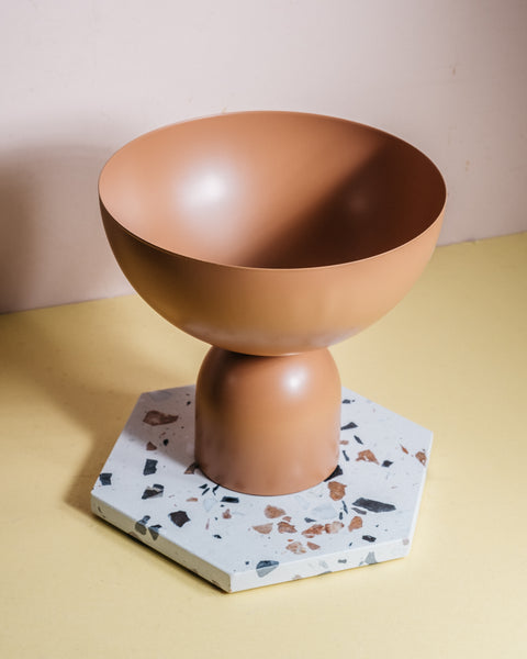 Arcus Bowl-Shaped Vase