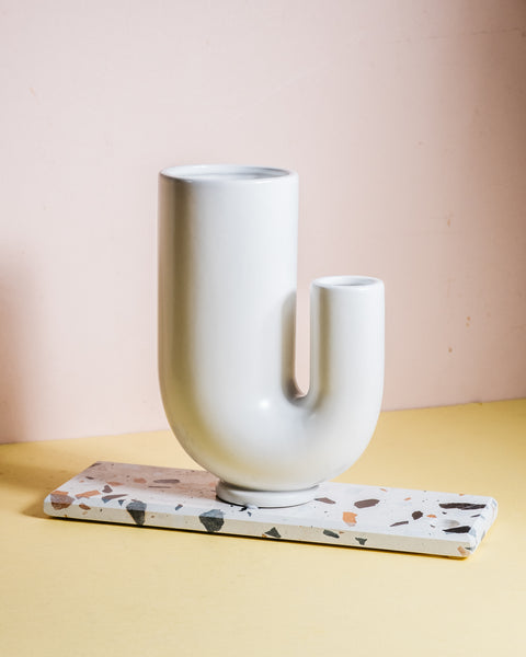 Arcus Medium U-Shaped Vase - White