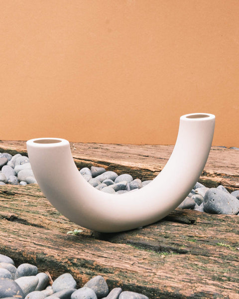 Silhouette Wide U-Shaped Vase