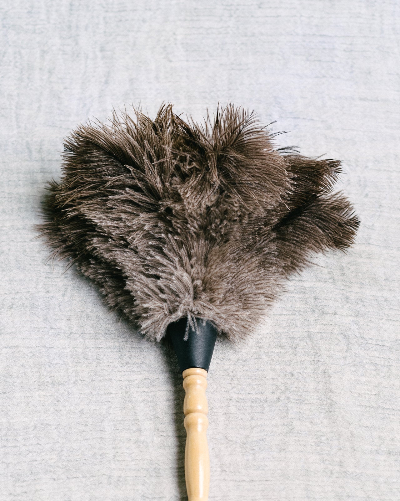Grey Feather Duster - Short