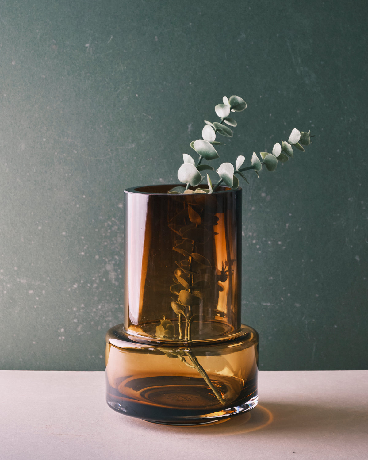 Gatsby Amber Vase - Medium