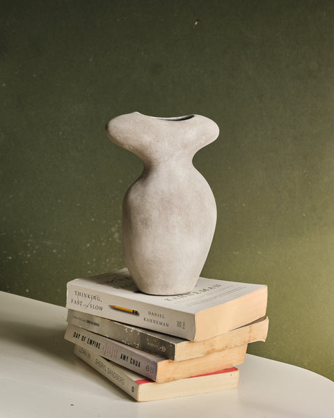 Kamel Vase