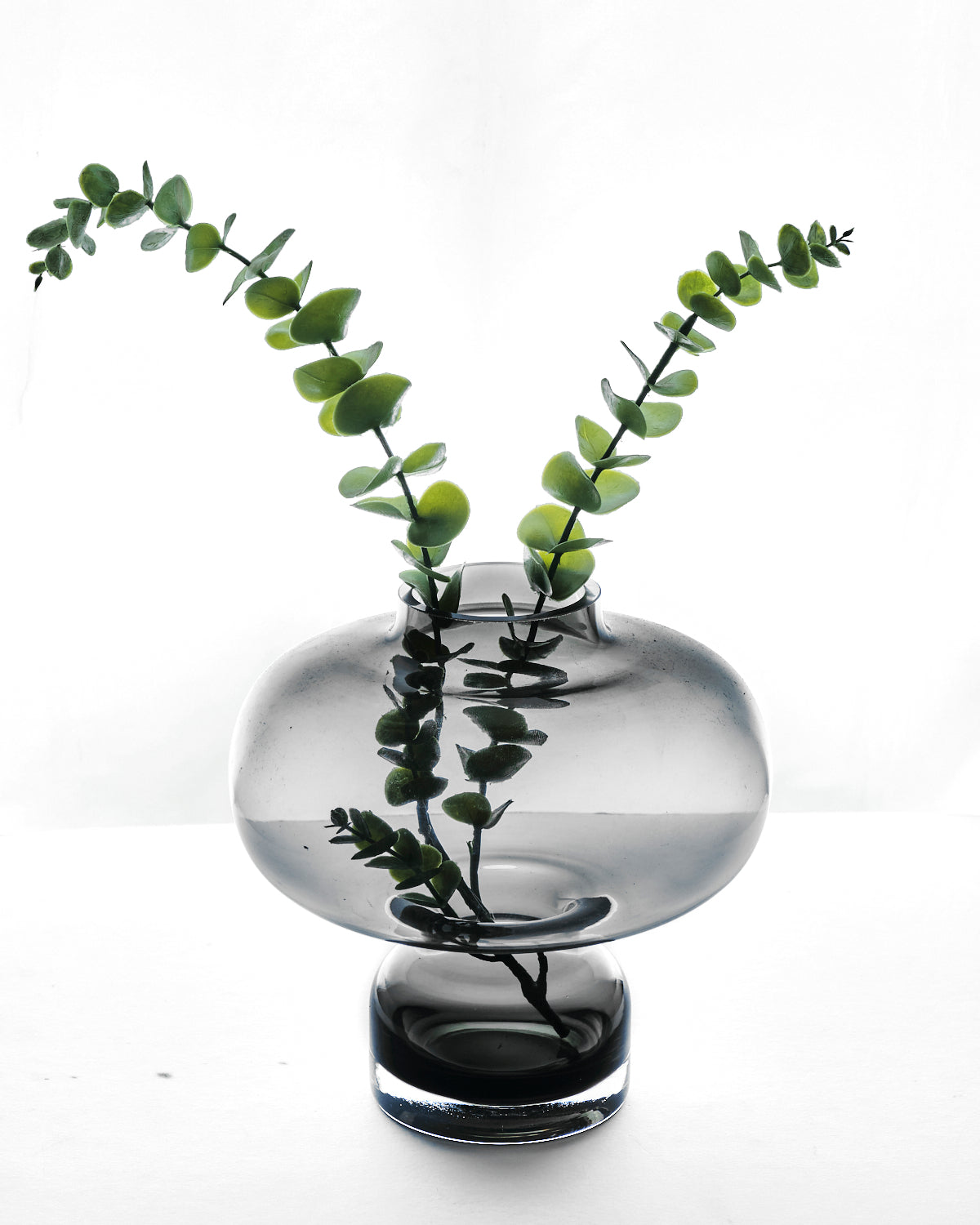 Dolly P Curvy Vase