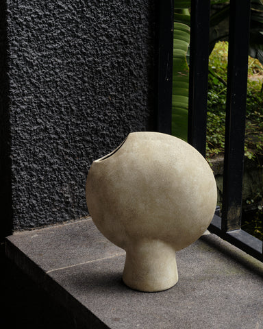 Marfa Zola Vase - Cream