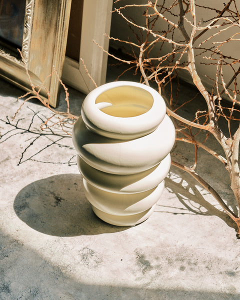 Parabola Vase - Cream
