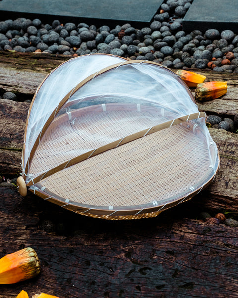Uluwatu Bamboo Fruit Tray with Cover