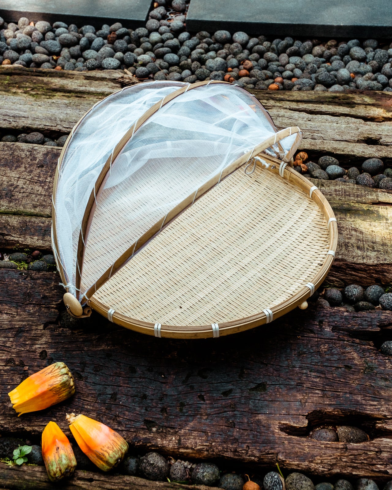 Uluwatu Bamboo Fruit Tray with Cover