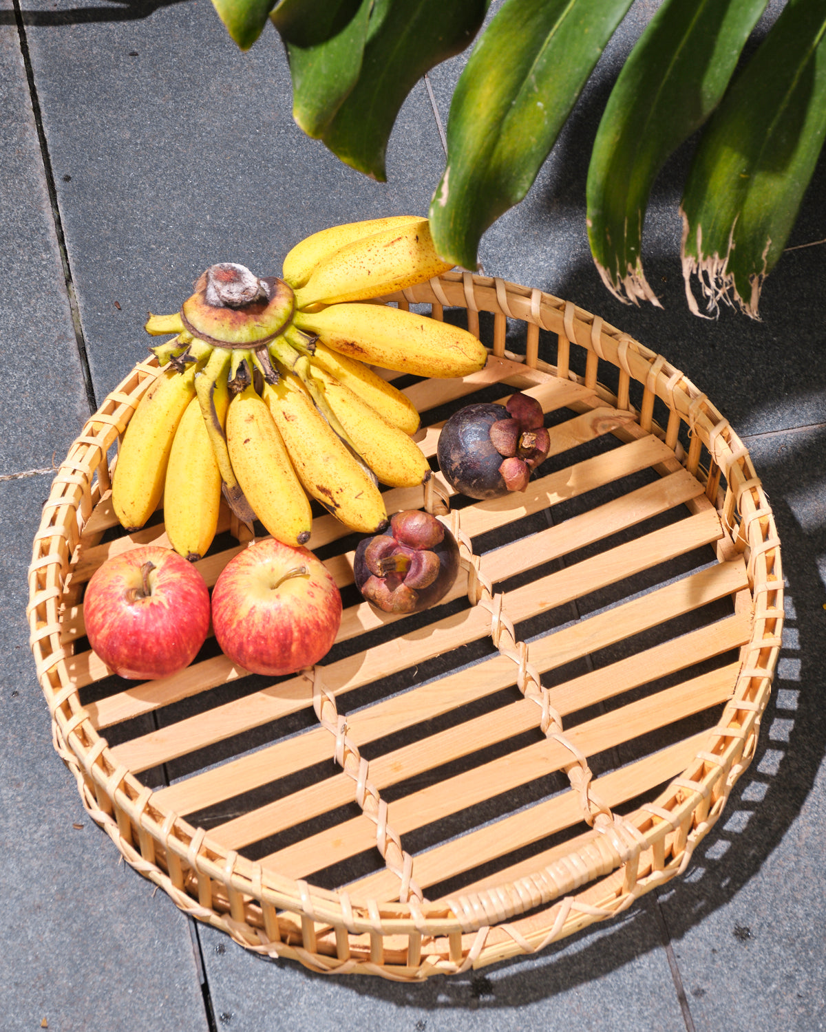 Umala Round Tray